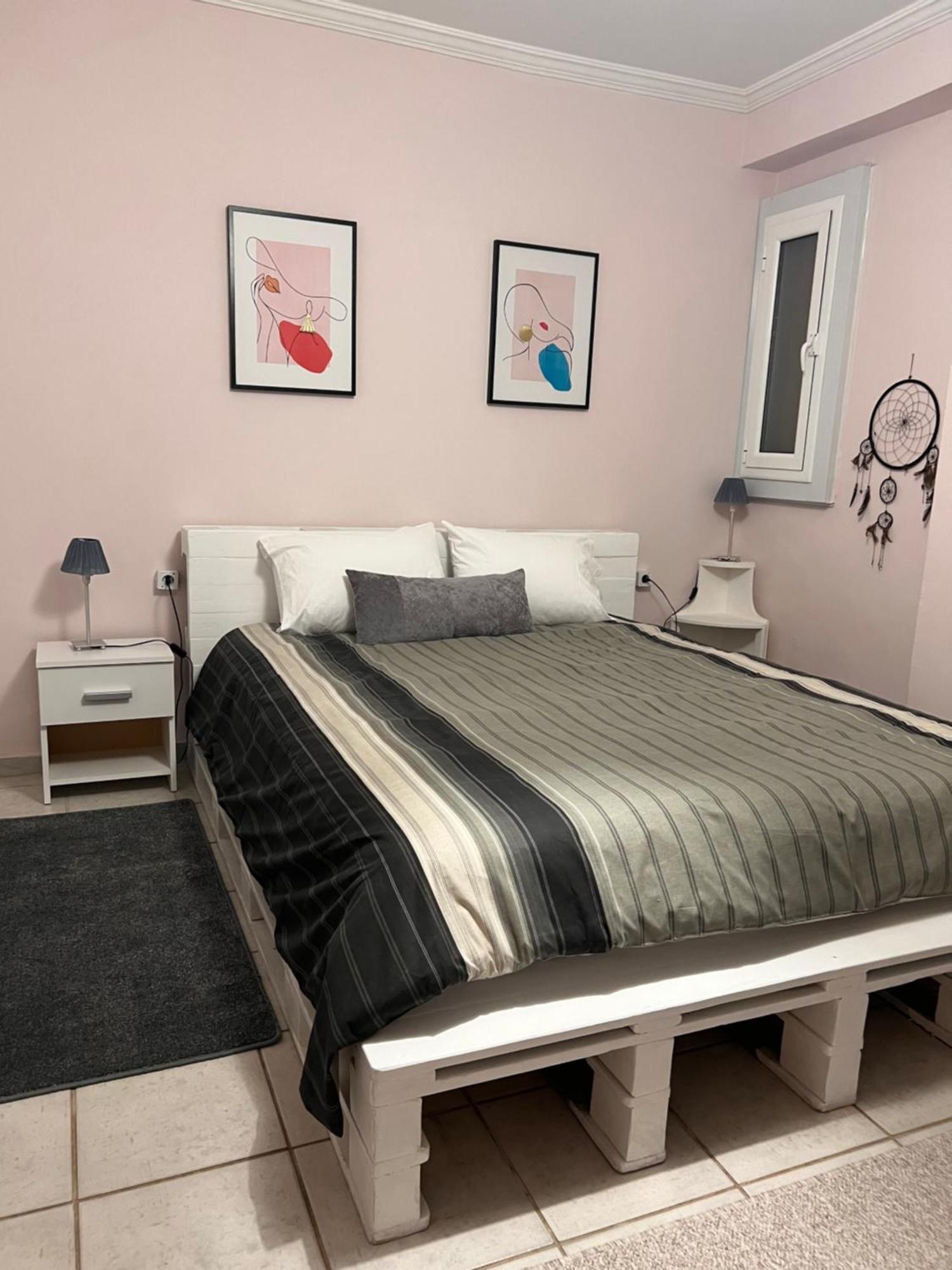 Cozy Apartment In Neos Kosmos Athen Eksteriør bilde